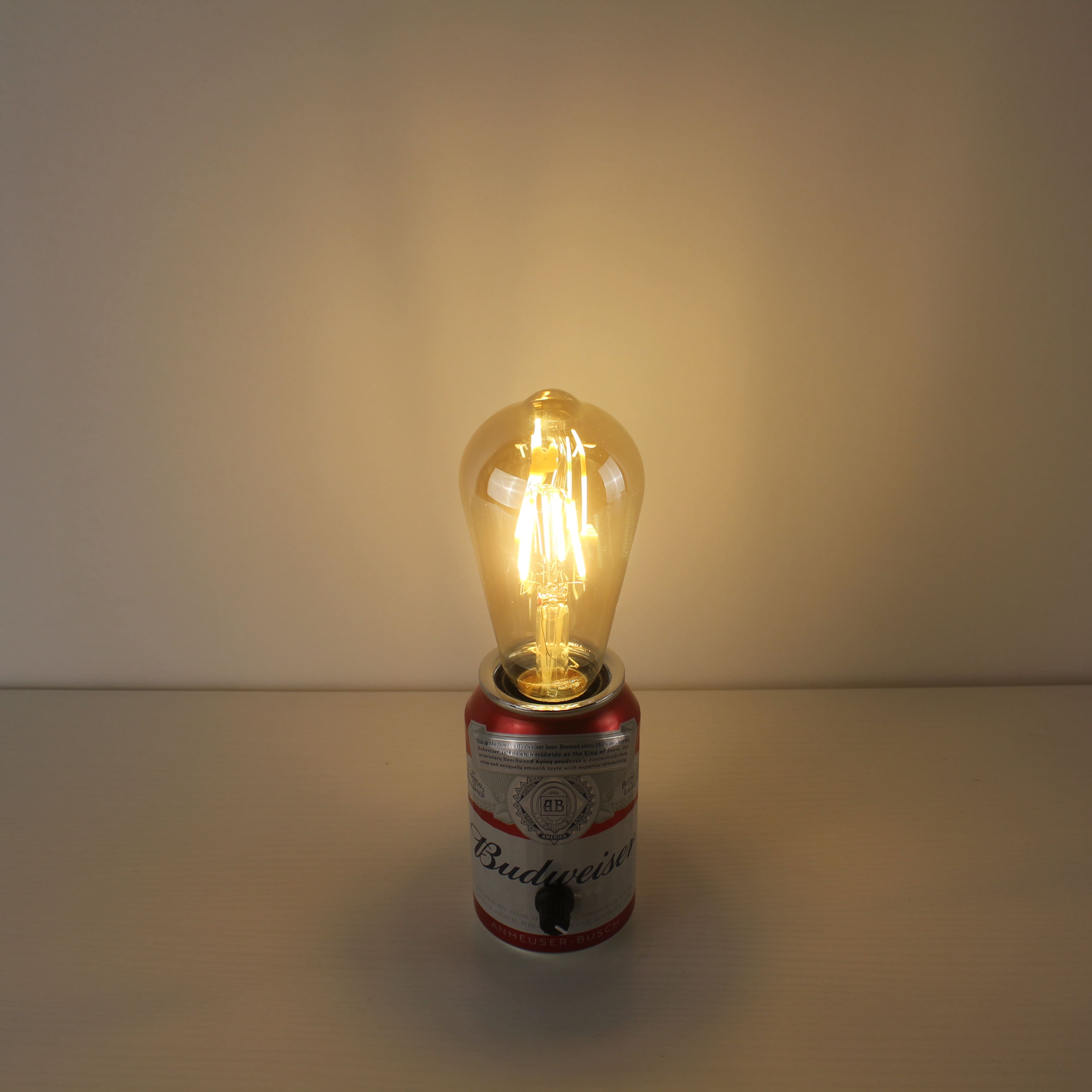Budweiser Beer Recycled Can Restaurant Rechargeable Table Lamp