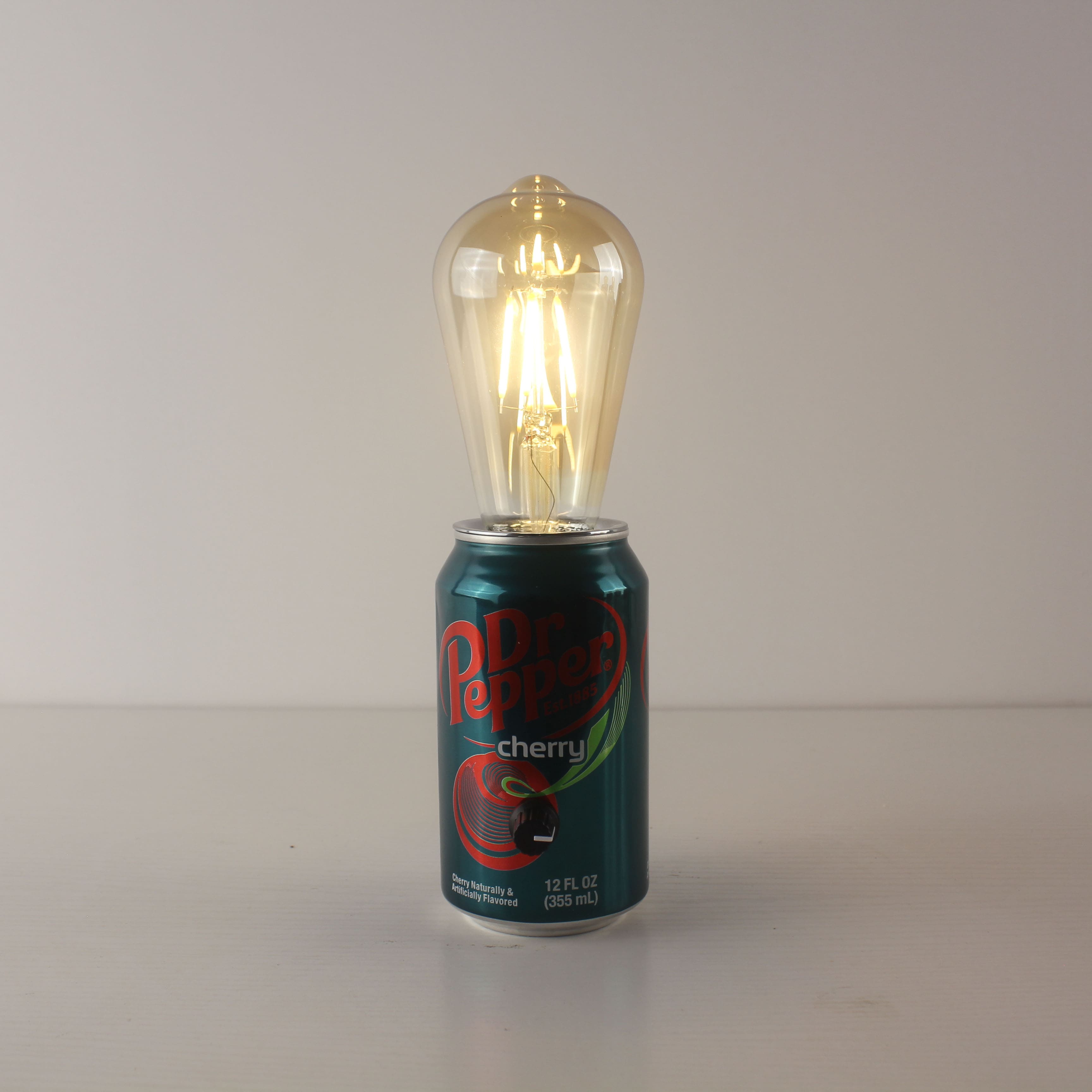 dr pepper battery table lamp